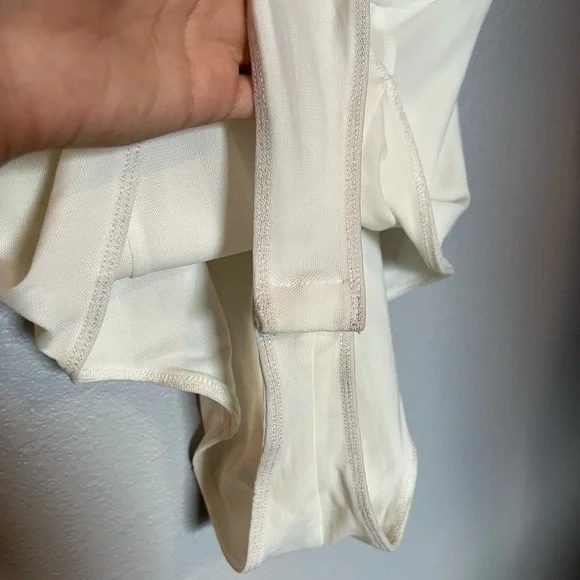 Princess Polly Underwire Bodysuit - Picture 6 of 8